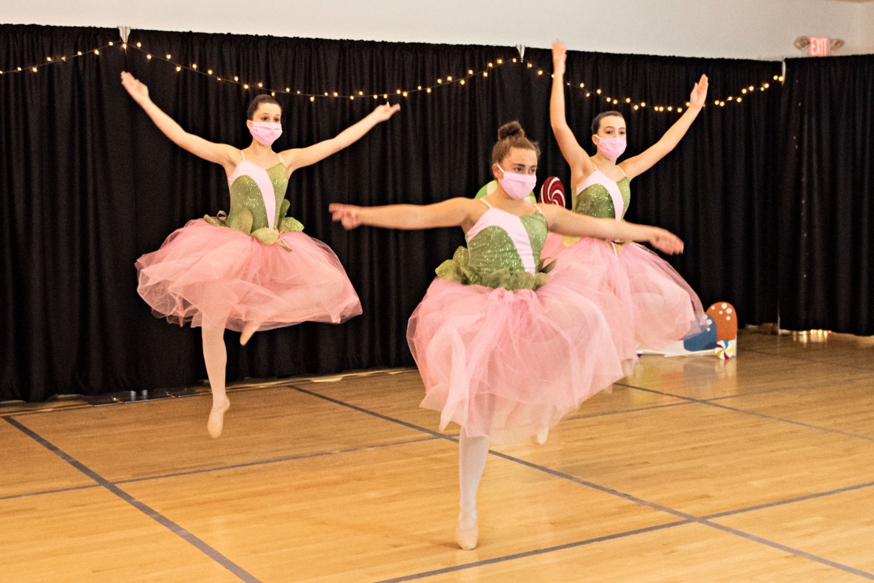 122420_nws_nutcracker